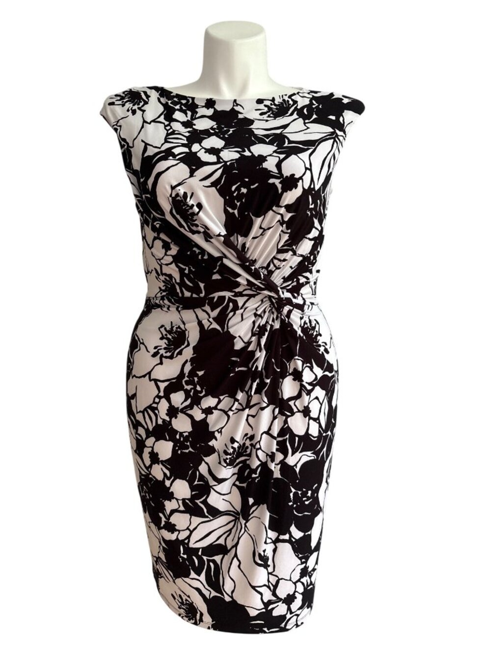 Lauren Ralph Lauren Women's Black & White Floral Print Sleeveless Dress Size 14